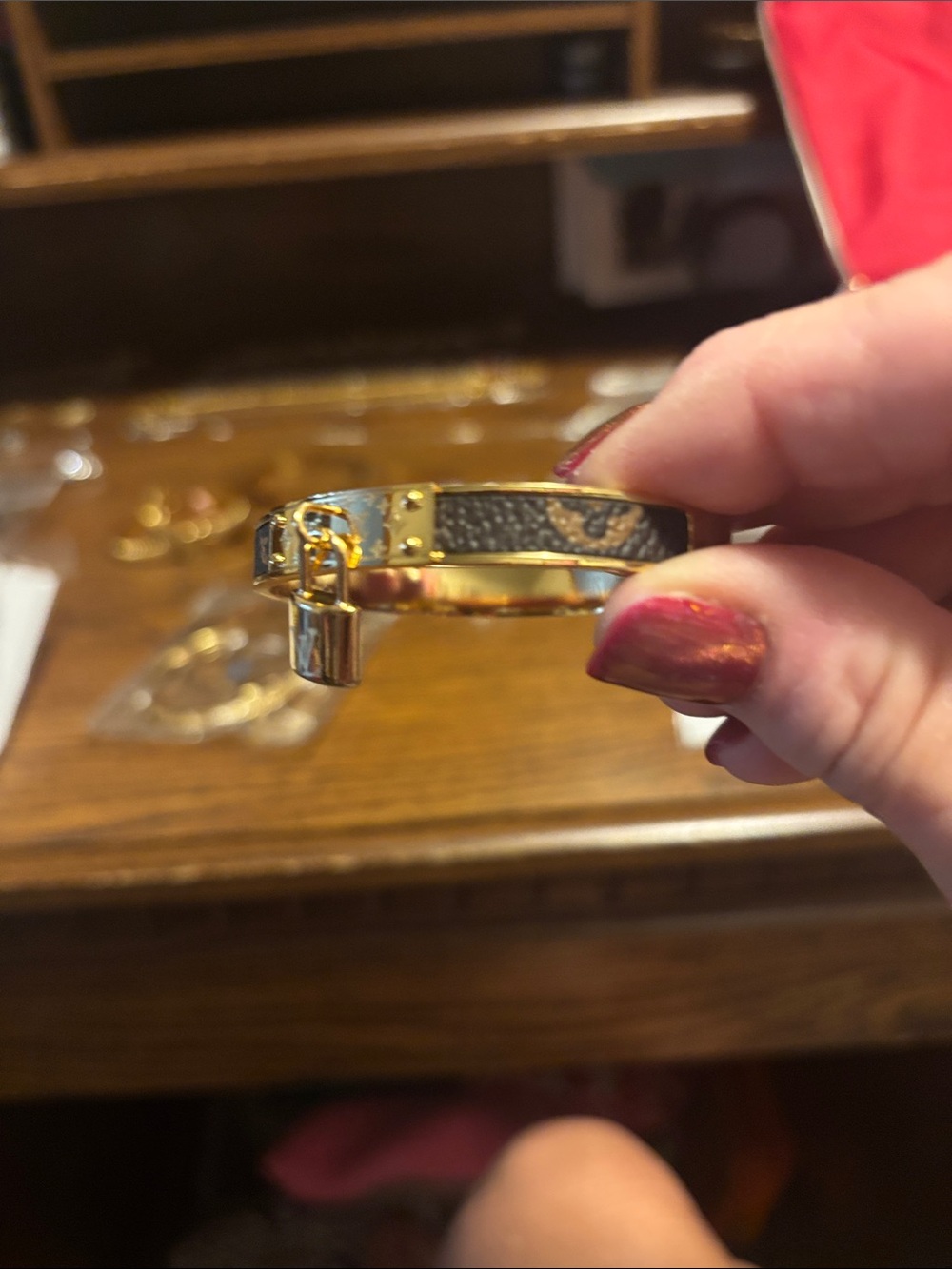 Bangle - Picture 2 of 4